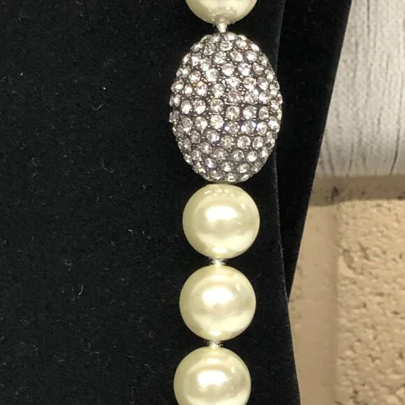 Joan Boyce Multi color Crystal and Faux Pearl Statement Piece ** - Picture 6 of 9